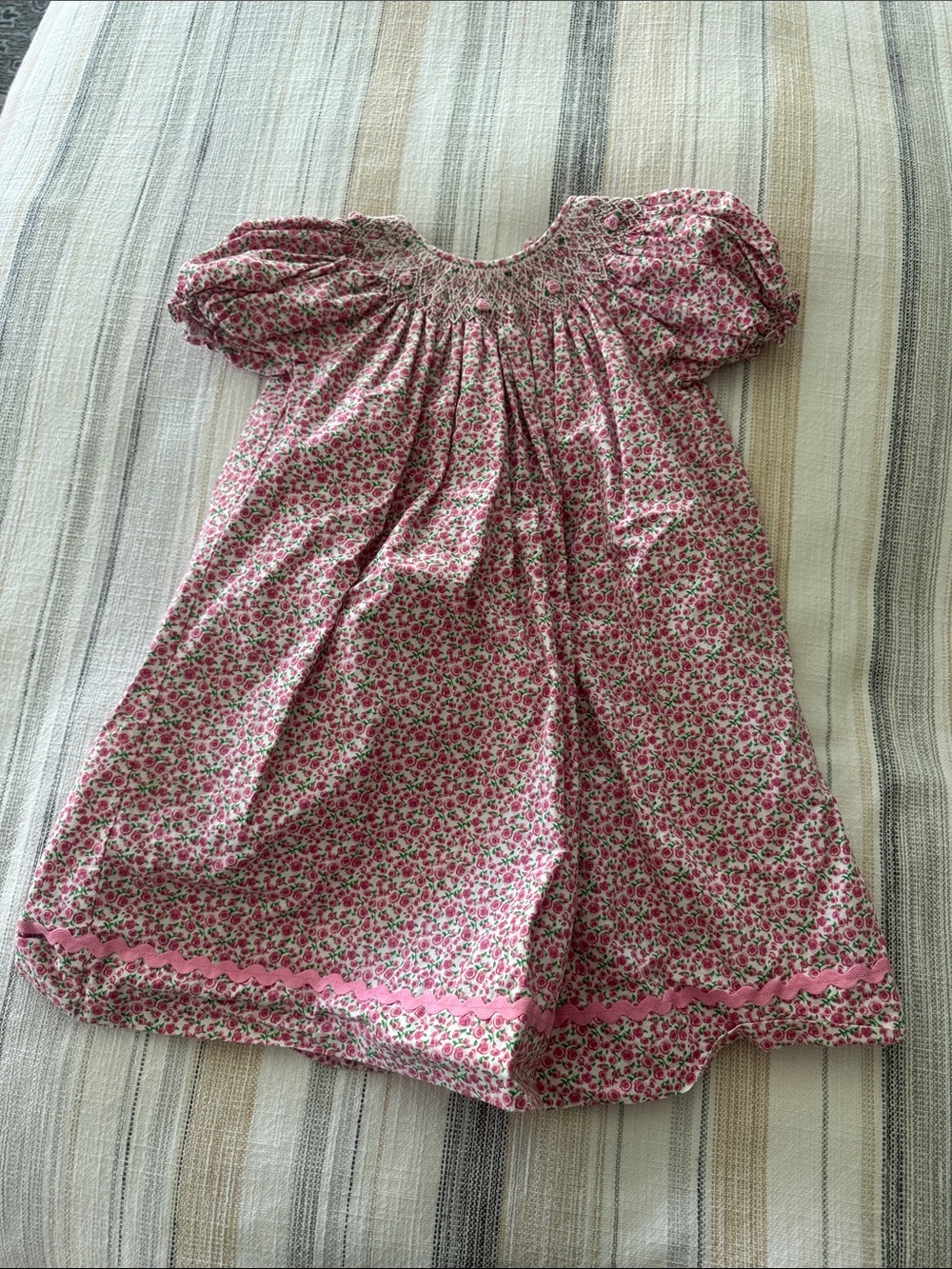 Girls Pink Floral Smocked Dress